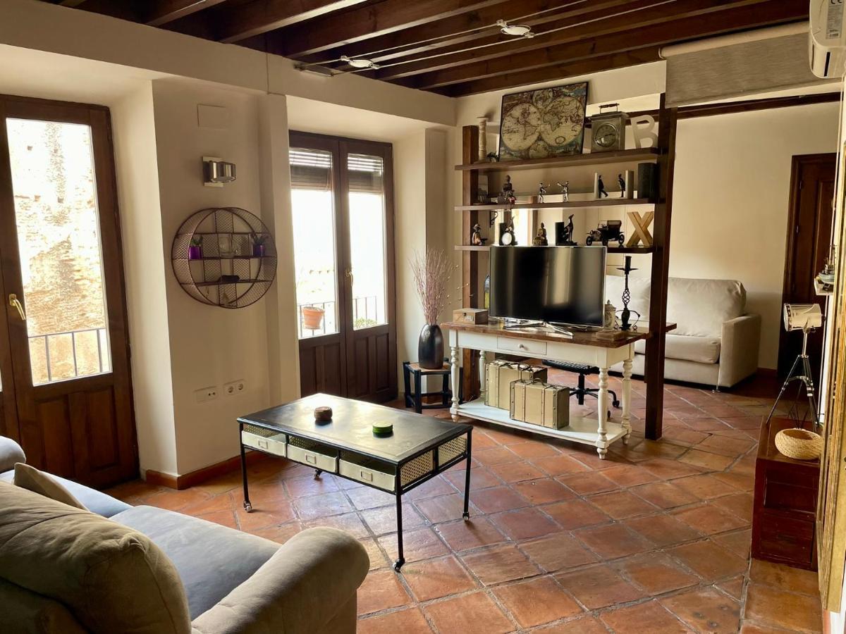 Appartement Sleep In Historic Puerta Elvira à Grenade Extérieur photo